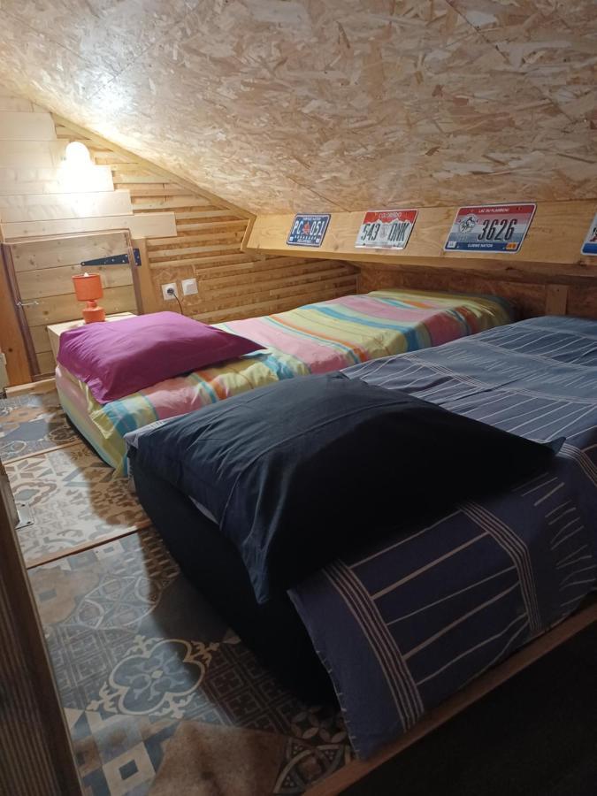 Chalet Chaleureux Avec Parking Garage Motos, Velos La Chapelle-aux-Chasses Exterior photo